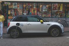 MINI Cooper SE images