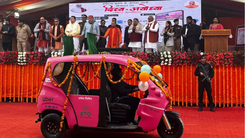 Uber Drives Sustainable Mobility_ Electric Auto Rickshaws Hit the Streets of Ayodhya