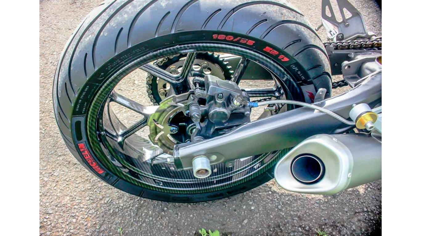 yamaha-mt-15-modified-images (10).png